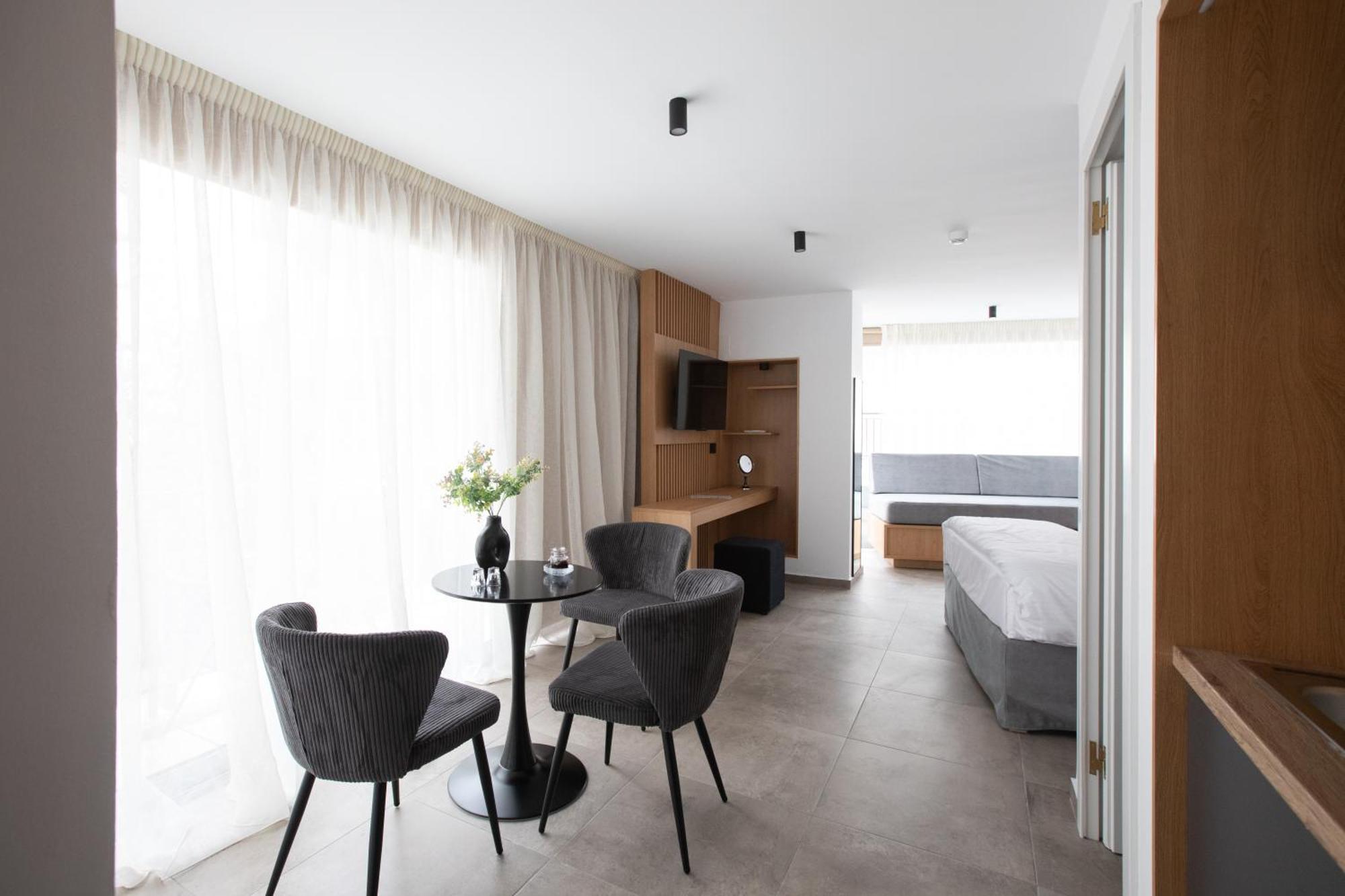 Griffin Suites Ираклио Екстериор снимка