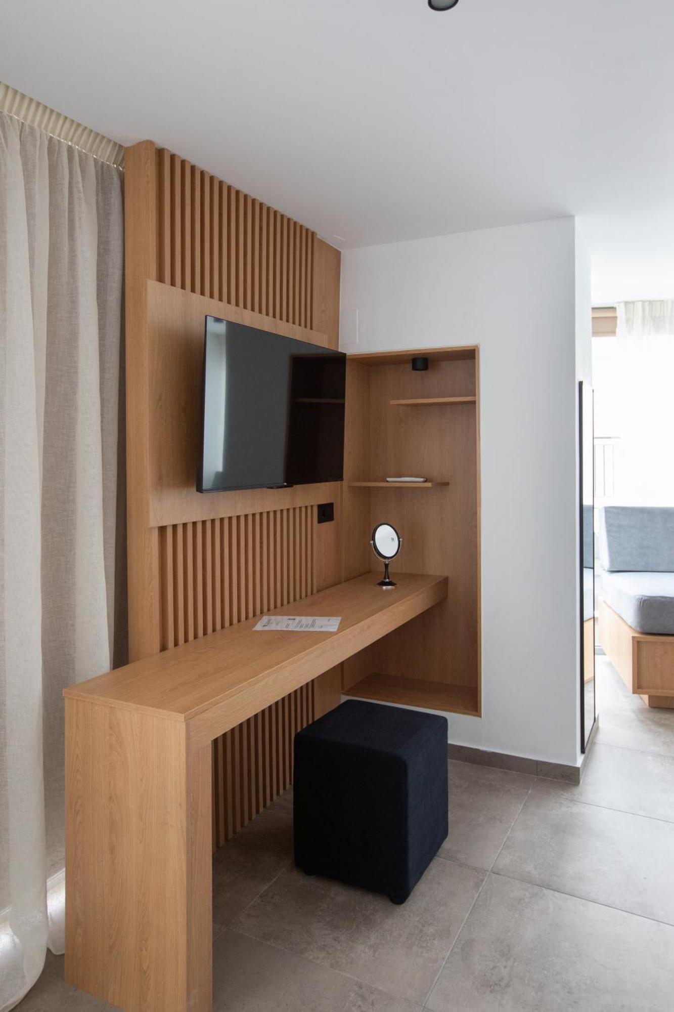 Griffin Suites Ираклио Екстериор снимка