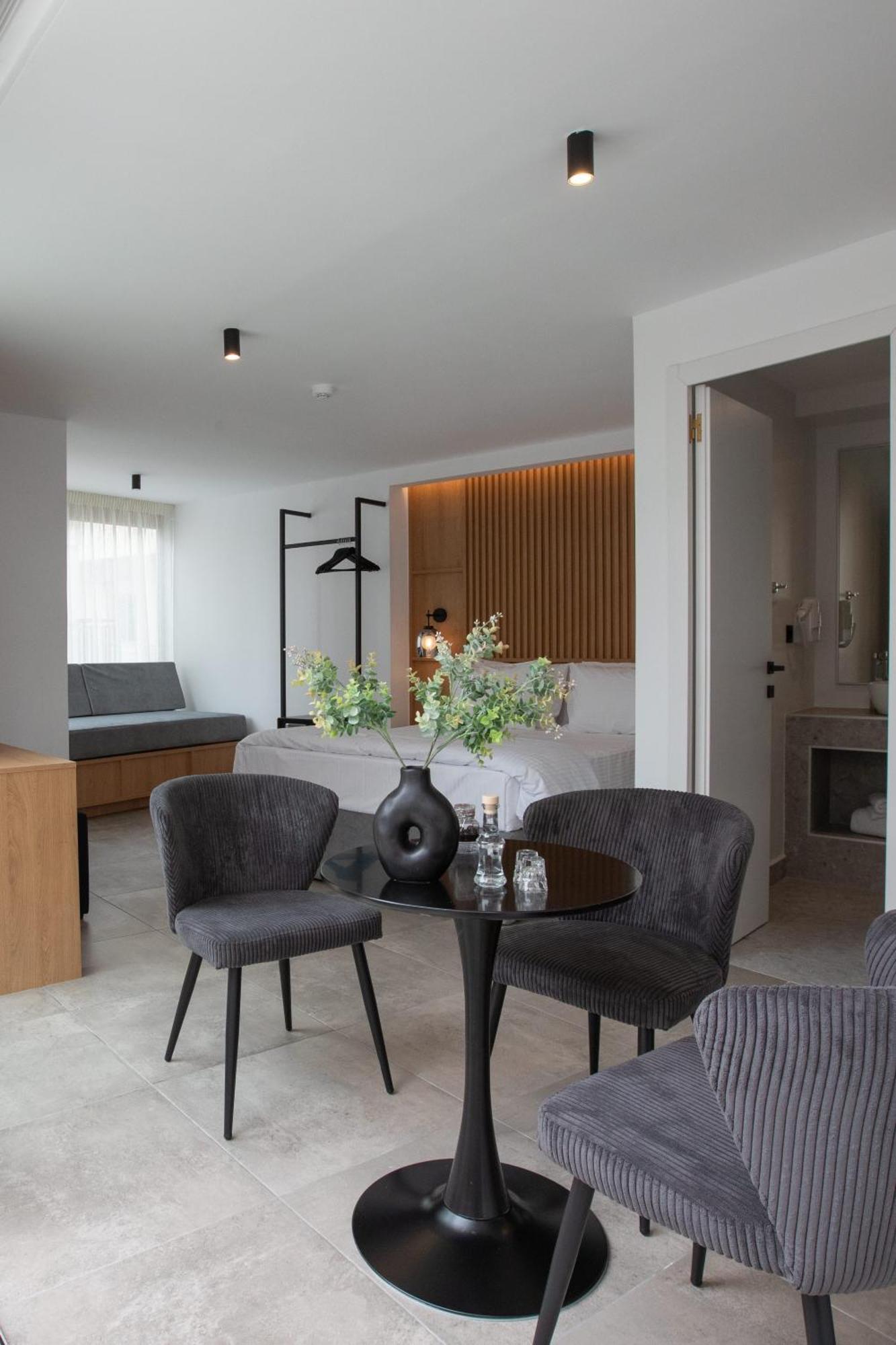 Griffin Suites Ираклио Екстериор снимка