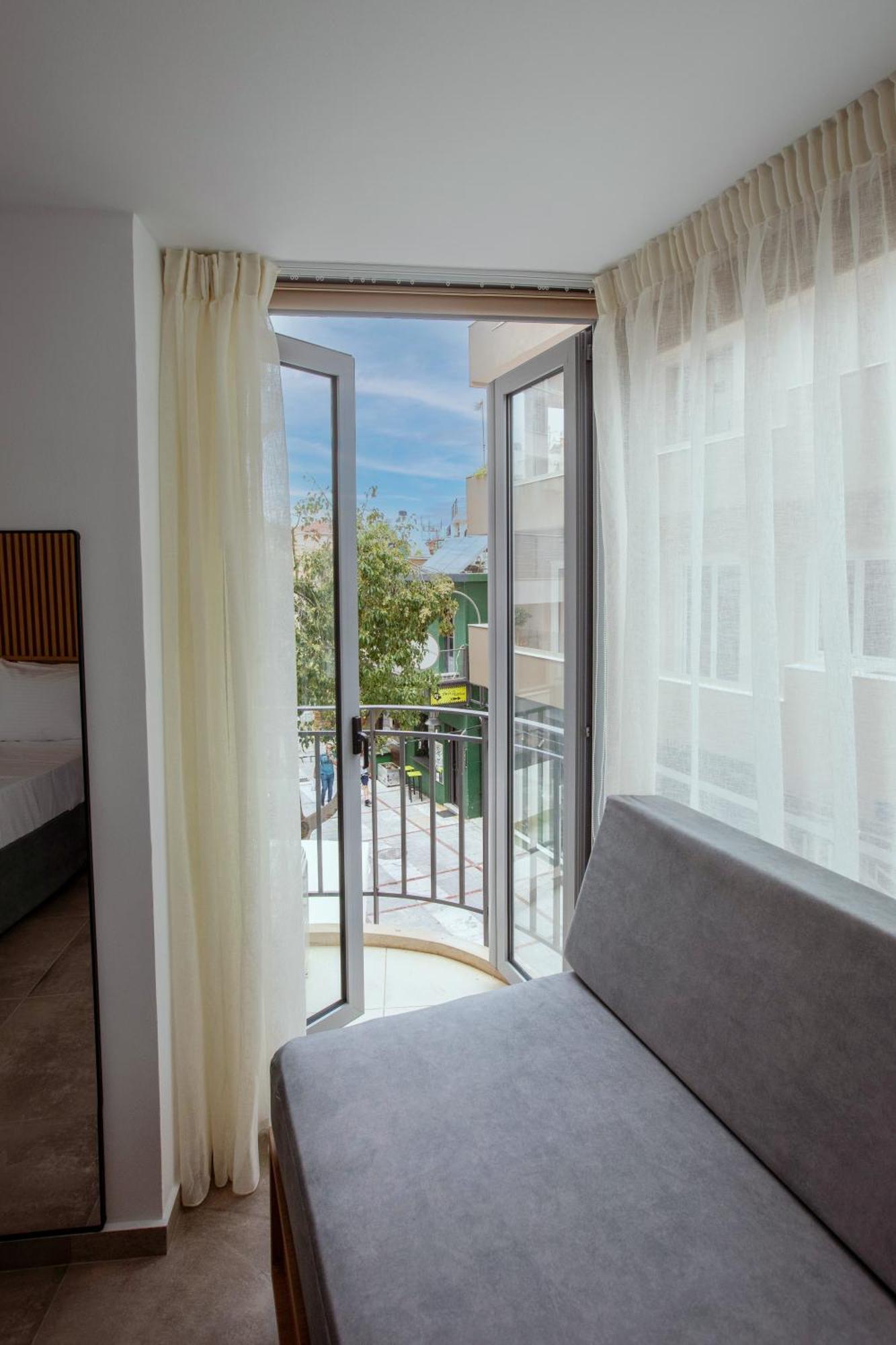 Griffin Suites Ираклио Екстериор снимка