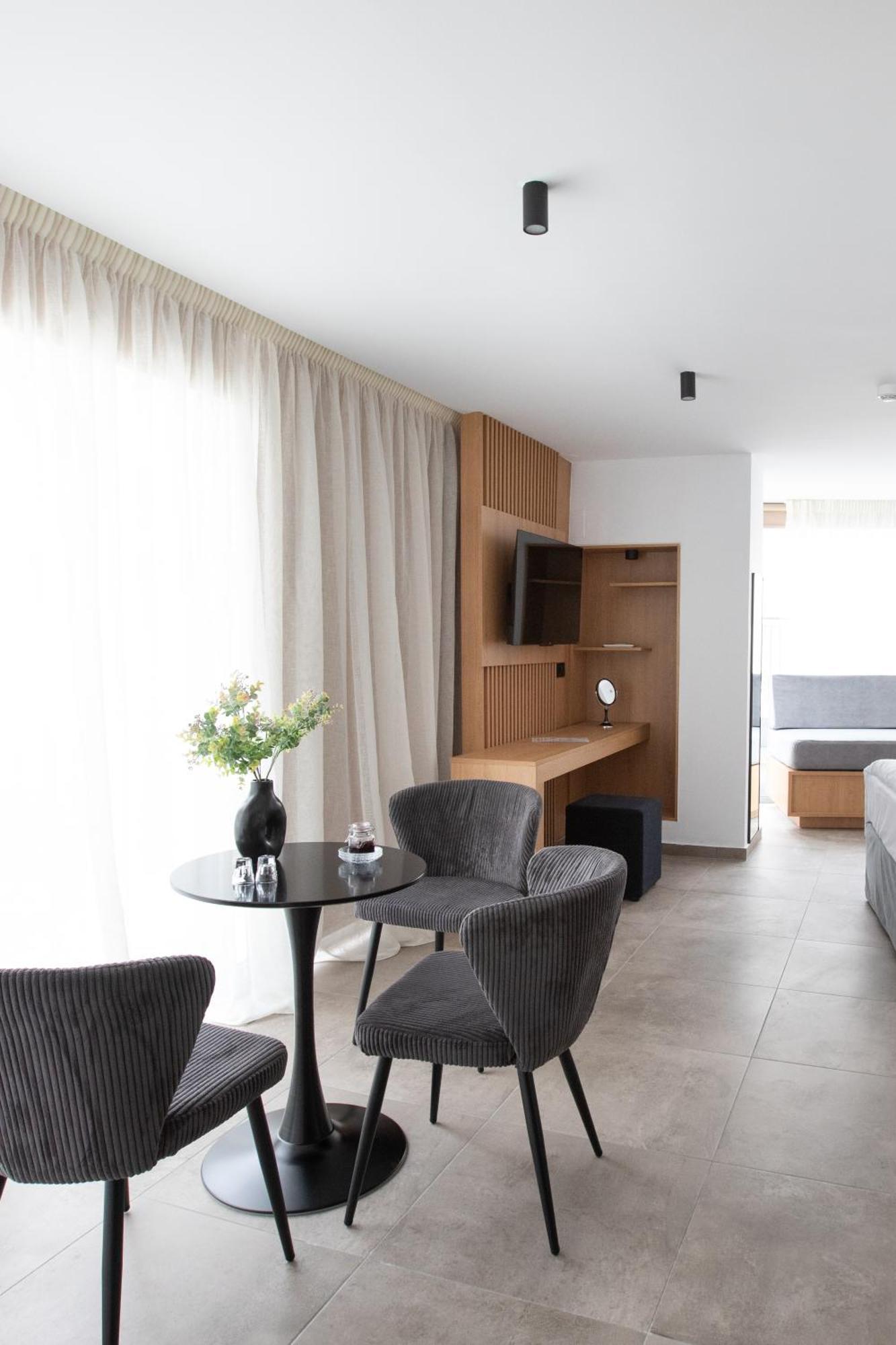 Griffin Suites Ираклио Екстериор снимка